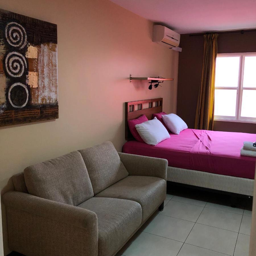 101 Suites Paramaribo Exterior foto