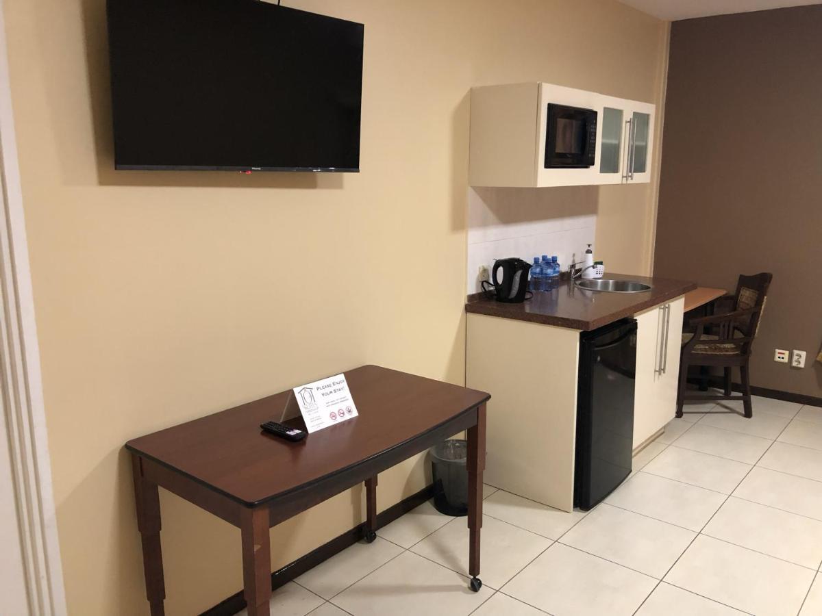 101 Suites Paramaribo Exterior foto